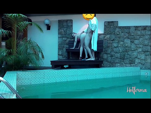 ❤️ A főnök meghívja a szobalányt a medencébe, de nem tud ellenállni egy forró ❤❌ Pornó videó at hu.videolucrativo.top